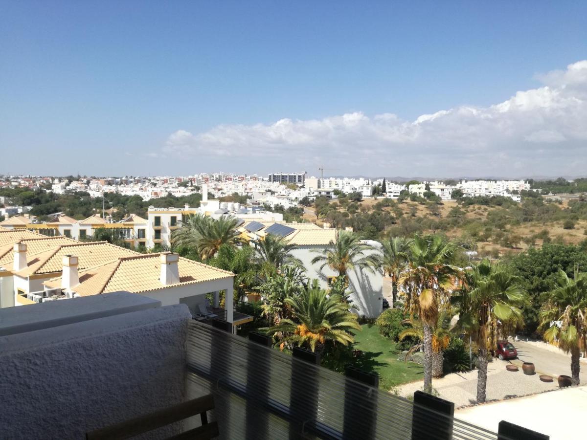 타비라 Apartamento 405 Em Urbanizacao Com Piscinas 아파트 외부 사진